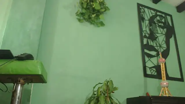 thirstymoonxx online show from 09.14.25