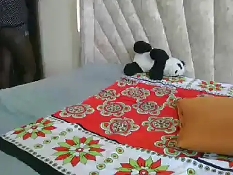 Sexy Villagegal online show from 09.23.25