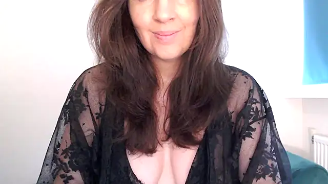 Ella Next Door online show from 02.28.26