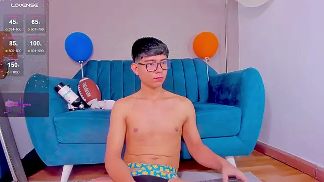 CodyTwink online show from 02.12.25