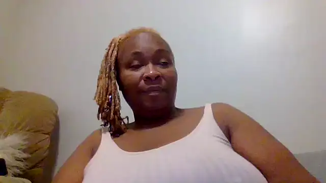 AllLeggs online show from 12.16.24