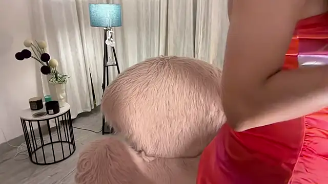 Unique-Beauty online show from 01.11.25