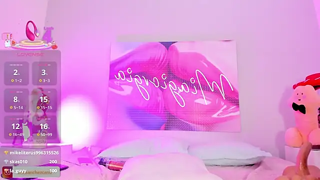 Miagiorgia  online show from 01.05.26