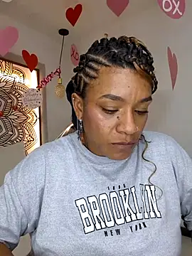 Selket11 online show from 02.04.25