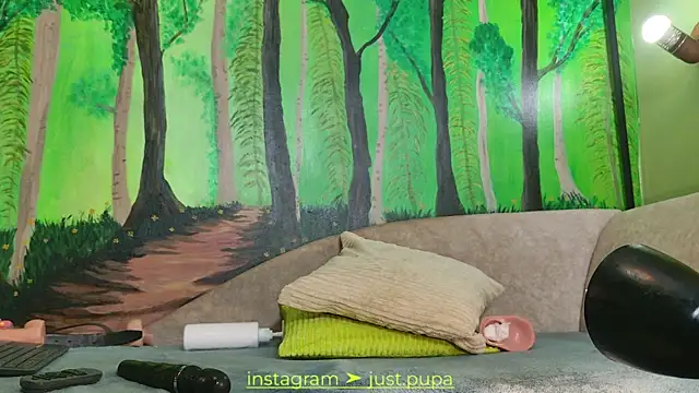 Snapshot of Pinkypupa-Love chatting on 03.09.25 Pinkypupa-Love online show from 03.09.25