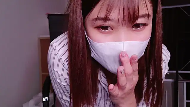 Snapshot of ManaMi-maru chatting on 12.11.24 ManaMi-maru online show from 12.11.24
