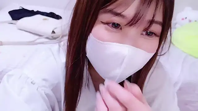 Snapshot of ManaMi-maru chatting on 02.05.25 ManaMi-maru online show from 02.05.25
