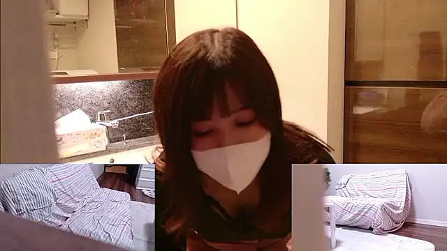 Snapshot of ManaMi-maru chatting on 10.09.25 ManaMi-maru online show from 10.09.25