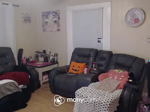 PocketPlywood online show from 11.28.25