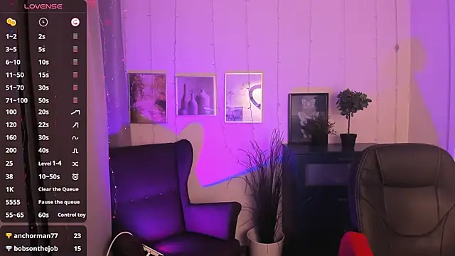 BellaTorne  online show from 02.19.25