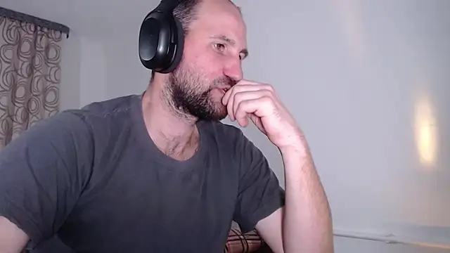 Snapshot of Popadosik_Mod chatting on 02.27.26 Popadosik Mod online show from 02.27.26