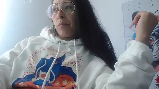 naughthyany16 online show from 02.18.25