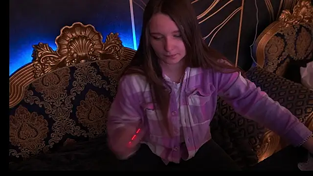 MagicPeachh  online show from 02.02.26