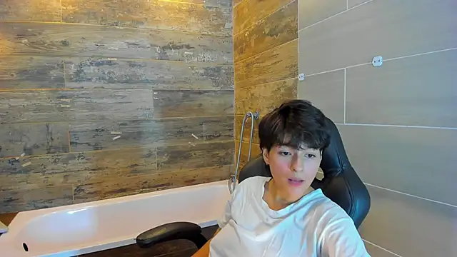 Snapshot of Bryce_Evans chatting on 03.14.25 Bryce Evans online show from 03.14.25