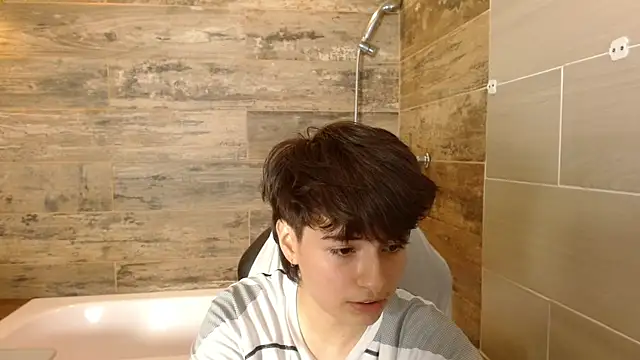 Snapshot of Bryce_Evans chatting on 07.19.26 Bryce Evans online show from 07.19.26
