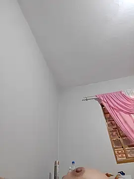 BrendaBittencourt online show from 11.17.25