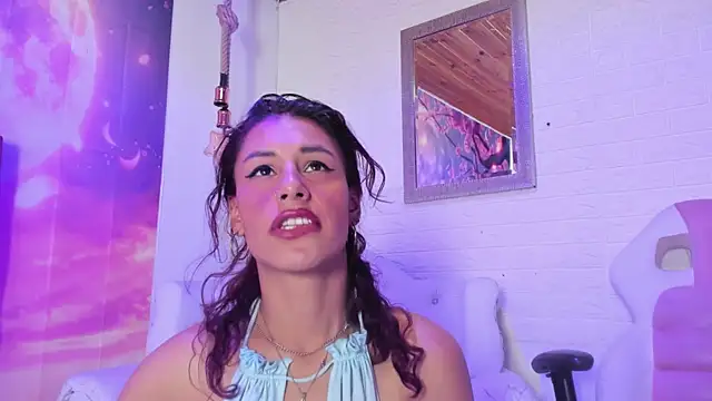 Malory Cortez online show from 03.21.25