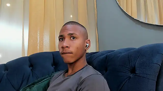 Ethan Fox11 online show from 01.11.25