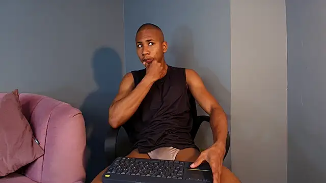 Ethan Fox11 online show from 02.28.25