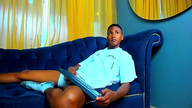 Ethan Fox11 online show from 04.18.26