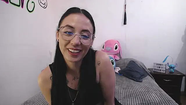 Snapshot of anny_roberts chatting on 02.09.25 anny roberts online show from 02.09.25