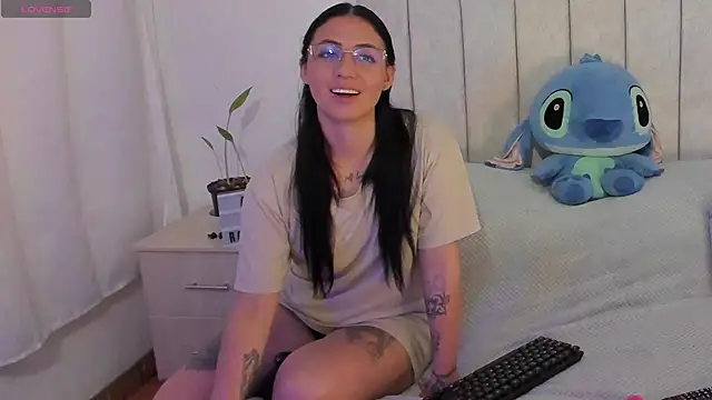 Snapshot of anny_roberts chatting on 11.29.25 anny roberts online show from 11.29.25