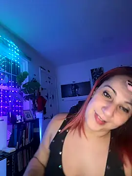 Snapshot of DeeLight124 chatting on 09.23.25 DeeLight124 online show from 09.23.25