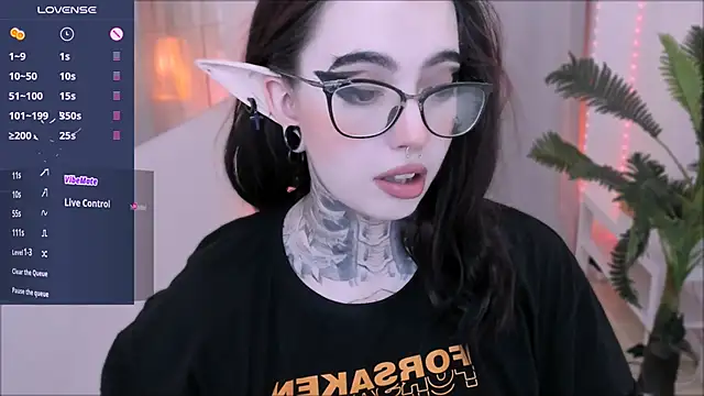 Dixi Pixi  online show from 01.25.25