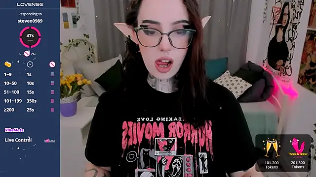 Dixi Pixi  online show from 02.21.25