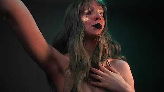 ginger hugs online show from 04.20.26