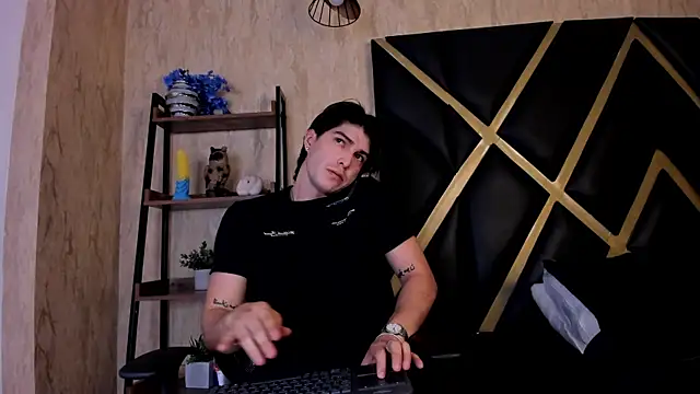 Karimferrer online show from 04.11.26