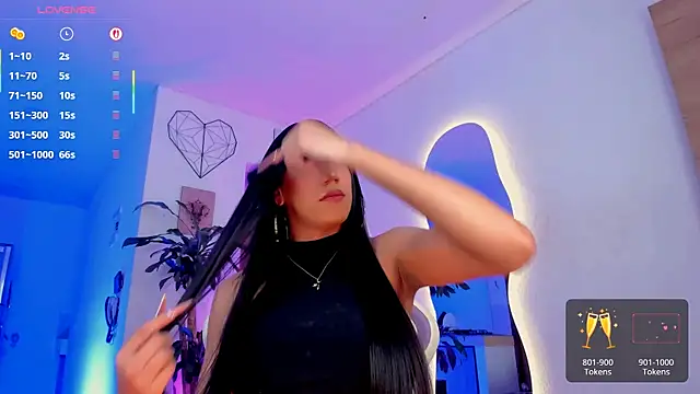 Snapshot of Pretty_Mariangel chatting on 06.19.26 Pretty Mariangel online show from 06.19.26