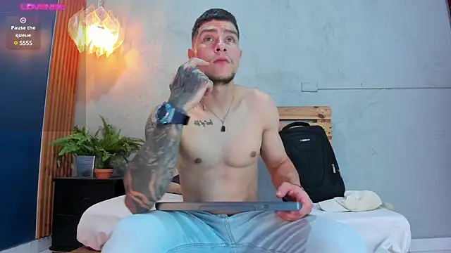 french sexx online show from 01.22.25