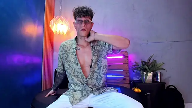 french sexx online show from 01.07.26