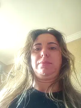 josyflores01 online show from 02.21.26