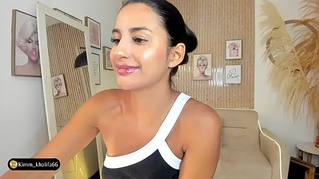 Kimm khalifa online show from 01.30.25