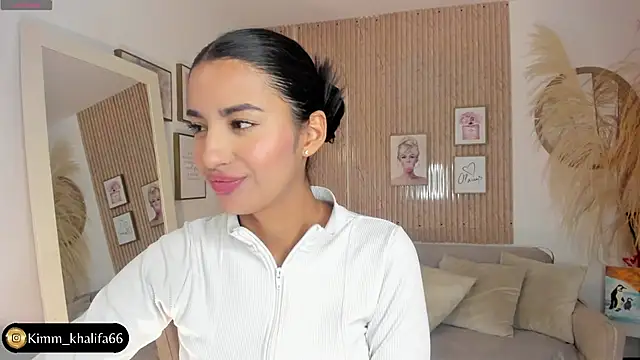 Kimm khalifa online show from 03.10.25