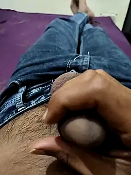 Snapshot of PAWARXX_0 chatting on 10.11.25 PAWARXX 0 online show from 10.11.25