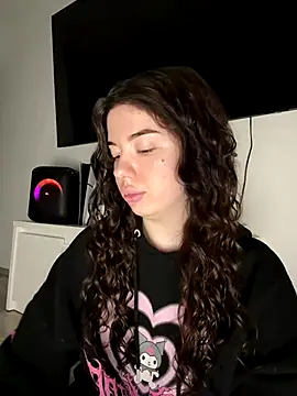 Kimi Ass online show from 11.19.25