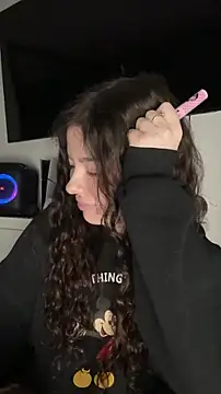 Kimi Ass online show from 02.14.26