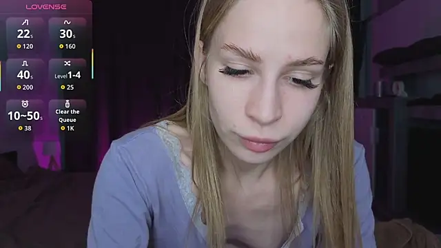 Elis Fox online show from 04.18.26