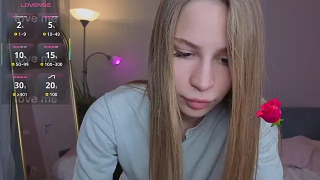 Snapshot of Elis_Fox chatting on 05.04.26 Elis Fox online show from 05.04.26