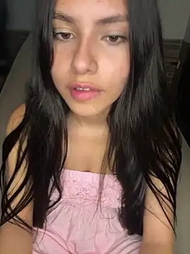 Snapshot of hurrem_18 chatting on 02.06.26 hurrem 18 online show from 02.06.26