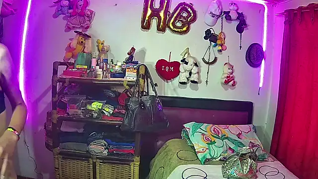 alexxa dirty online show from 01.15.25