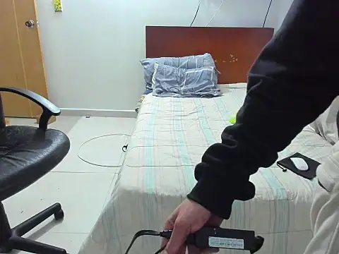 Chandler ken online show from 11.21.25