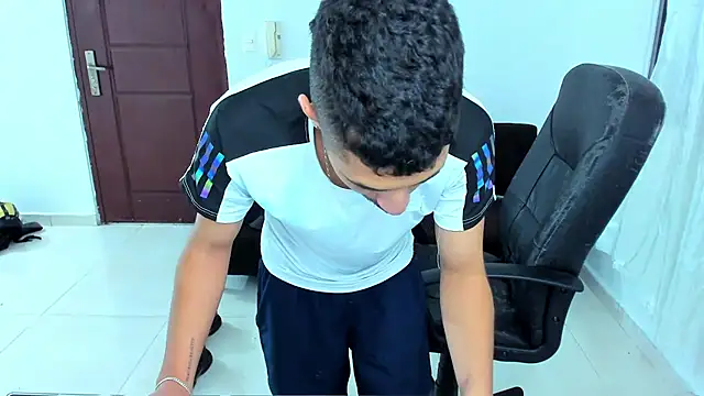 Chandler ken online show from 02.17.26