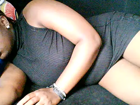 smileyboobs1 online show from 11.04.25