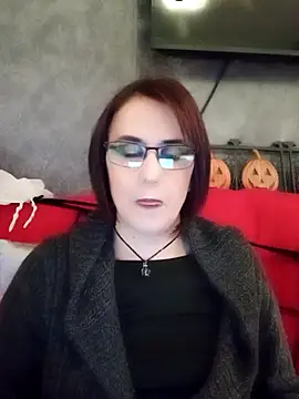 IsisBlake online show from 10.15.25