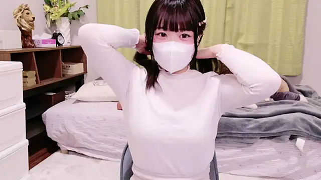 Mia--meow online show from 02.07.25