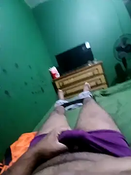 Snapshot of morenogts69 chatting on 10.06.25 morenogts69 online show from 10.06.25